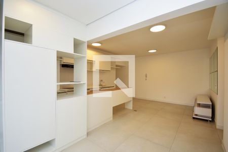 Sala de apartamento para alugar com 2 quartos, 58m² em Vila Madalena, São Paulo