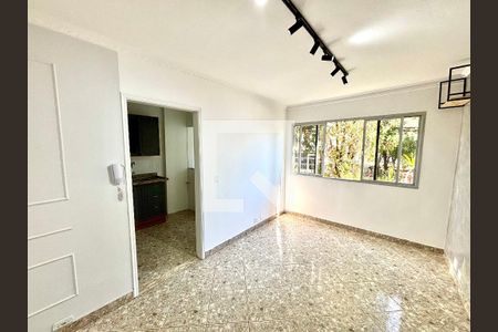 Sala de apartamento para alugar com 2 quartos, 205m² em Cangaiba, São Paulo
