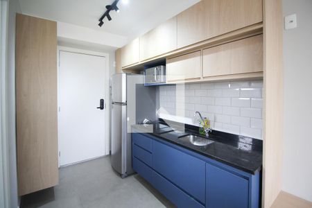 Cozinha de apartamento para alugar com 1 quarto, 24m² em Vila Olímpia, São Paulo
