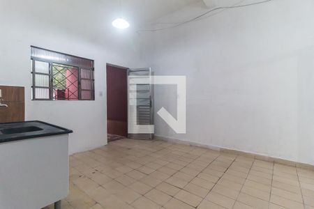 Sala/Cozinha de casa para alugar com 1 quarto, 60m² em Cezar de Souza, Mogi das Cruzes