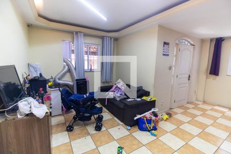 Sala de casa para alugar com 4 quartos, 173m² em Maravista, Niterói