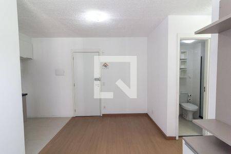 Sala de apartamento para alugar com 2 quartos, 39m² em Santo Amaro, São Paulo