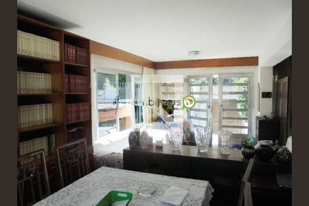 Casa à venda com 6 quartos, 510m² em Retiro Morumbi, São Paulo