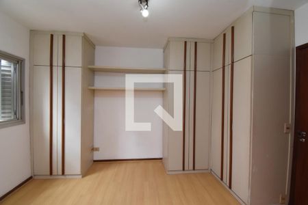 Suíte de apartamento para alugar com 3 quartos, 114m² em Batel, Curitiba
