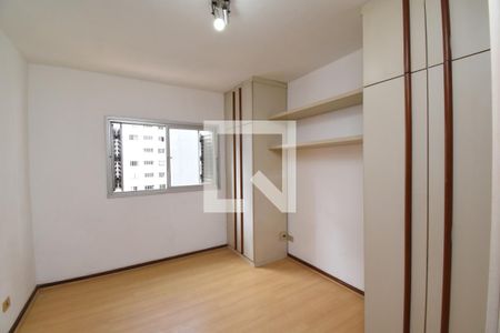 Suíte de apartamento para alugar com 3 quartos, 114m² em Batel, Curitiba