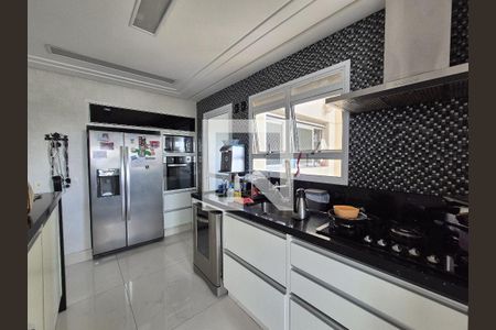 Cozinha de apartamento à venda com 3 quartos, 104m² em Vila Lucia Elvira, São Paulo