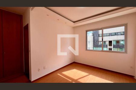 Suíte de apartamento à venda com 4 quartos, 210m² em Belvedere, Belo Horizonte