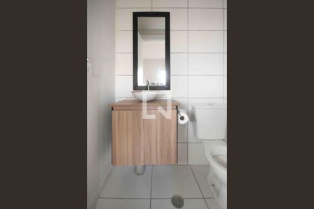 Banheiro de apartamento para alugar com 1 quarto, 35m² em Vila Graciosa, São Paulo