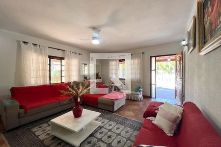 Casa à venda com 5 quartos, 3000m² em Vila Capuava, Valinhos