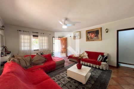 Casa à venda com 5 quartos, 3000m² em Vila Capuava, Valinhos