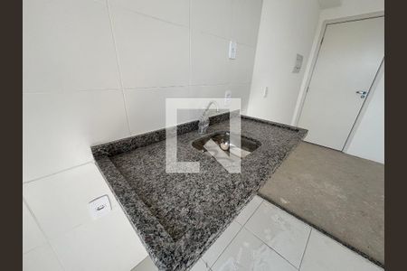 Cozinha  de apartamento à venda com 2 quartos, 37m² em Vila Ré, São Paulo