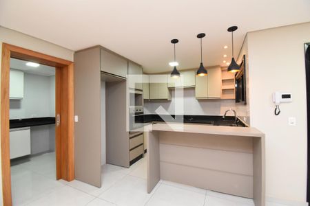 Sala/Cozinha de casa à venda com 3 quartos, 200m² em Tingui, Curitiba