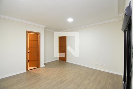 Suíte de casa à venda com 3 quartos, 200m² em Tingui, Curitiba
