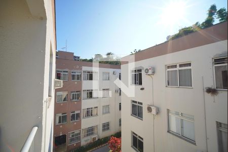 Vista da Varanda de apartamento para alugar com 3 quartos, 100m² em Coqueiros, Florianópolis