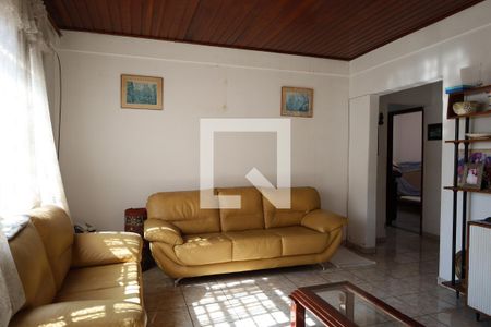 Casa para alugar com 3 quartos, 110m² em Jardim Presidente, São Paulo