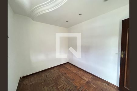 Quarto 1 de casa à venda com 4 quartos, 200m² em Inhaúma, Rio de Janeiro