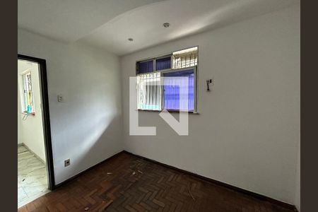 Quarto 1 de casa à venda com 4 quartos, 200m² em Inhaúma, Rio de Janeiro