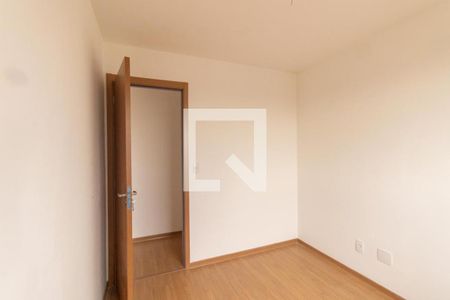 Quarto 1 de apartamento à venda com 2 quartos, 58m² em Uberaba, Curitiba