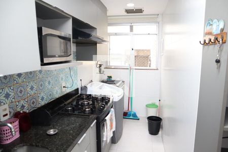 cozinha de apartamento para alugar com 3 quartos, 80m² em Recreio dos Bandeirantes, Rio de Janeiro