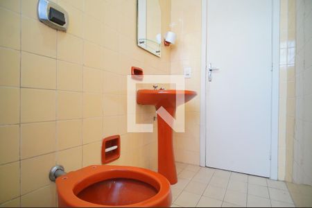 Banheiro de apartamento para alugar com 1 quarto, 50m² em Centro, São Leopoldo