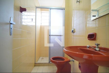 Banheiro de apartamento para alugar com 1 quarto, 50m² em Centro, São Leopoldo