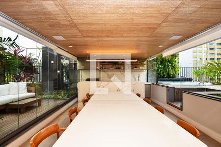 Sala de jantar de apartamento à venda com 2 quartos, 217m² em Pompeia, São Paulo
