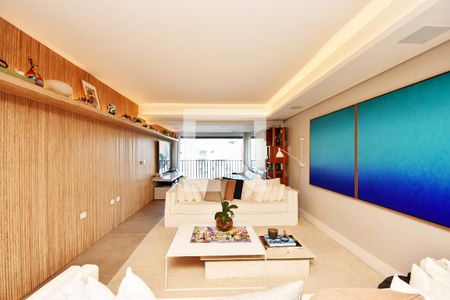 Sala de estar de apartamento à venda com 2 quartos, 217m² em Pompeia, São Paulo