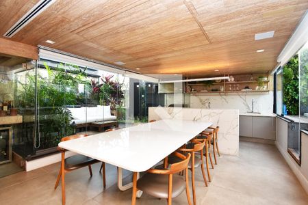 Sala de jantar de apartamento à venda com 2 quartos, 217m² em Pompeia, São Paulo