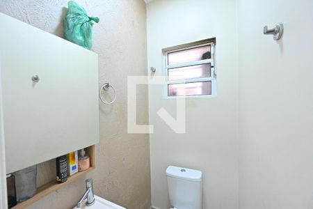 Lavabo de casa à venda com 3 quartos, 180m² em Planalto Paulista, São Paulo