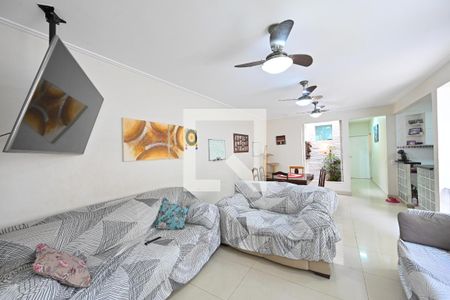 Sala de casa à venda com 3 quartos, 180m² em Planalto Paulista, São Paulo