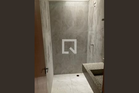 Banheiro de casa à venda com 2 quartos, 80m² em Vila Polopoli, São Paulo