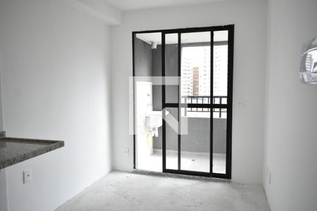 Sala/Cozinha de apartamento à venda com 1 quarto, 29m² em Chácara Inglesa, São Paulo