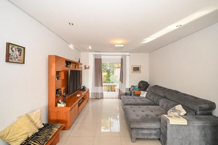 Sala de Tv de casa à venda com 5 quartos, 420m² em Jardim Londrina, São Paulo