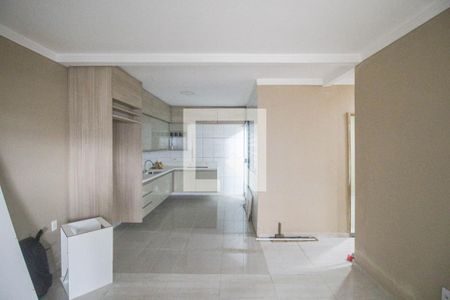 Sala de casa para alugar com 2 quartos, 70m² em Cabral, Nilópolis