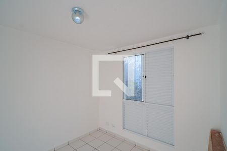 Quarto 1 de apartamento para alugar com 2 quartos, 50m² em Conj. Promorar Raposo Tavares, São Paulo