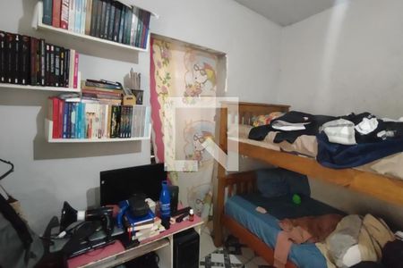 Quarto 2 de casa à venda com 4 quartos, 175m² em Vila Palmares, São Caetano do Sul