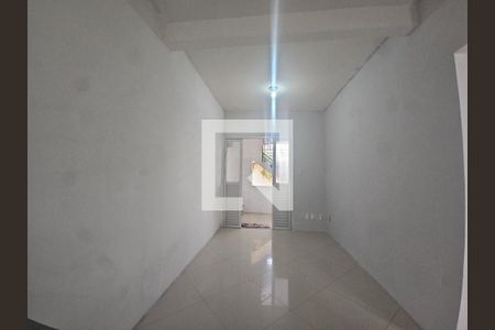 Sala de casa de condomínio para alugar com 2 quartos, 70m² em Luiz Anselmo, Salvador