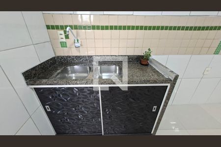 Cozinha  de casa para alugar com 2 quartos, 70m² em Luiz Anselmo, Salvador