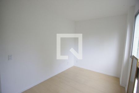 Quarto 1 de apartamento para alugar com 3 quartos, 58m² em Freguesia (jacarepaguá), Rio de Janeiro