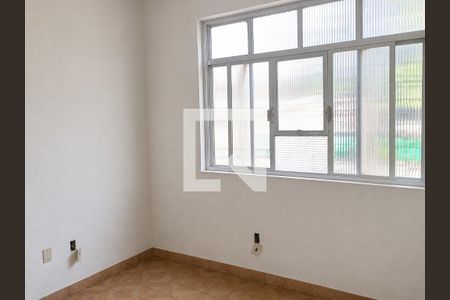 Sala de apartamento para alugar com 1 quarto, 52m² em Austin, Nova Iguaçu