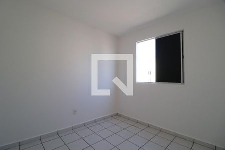 Quarto 1 de apartamento para alugar com 2 quartos, 44m² em Mansour, Uberlândia