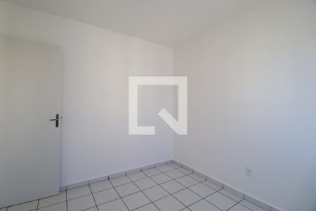Quarto 1 de apartamento para alugar com 2 quartos, 44m² em Mansour, Uberlândia