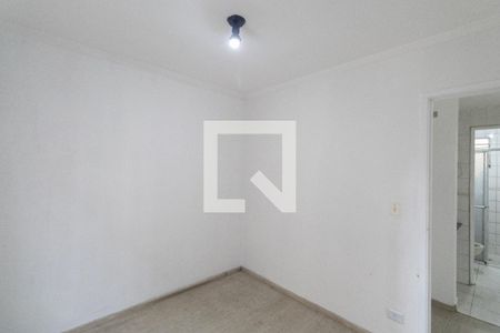 Quarto 2 de apartamento para alugar com 2 quartos, 59m² em Jardim Martins Silva, São Paulo