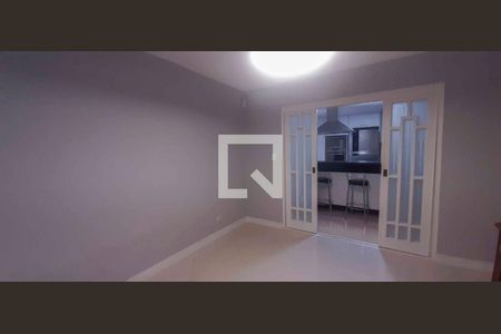 Sala de Estar de casa à venda com 3 quartos, 272m² em Jardim Ivana, São Paulo