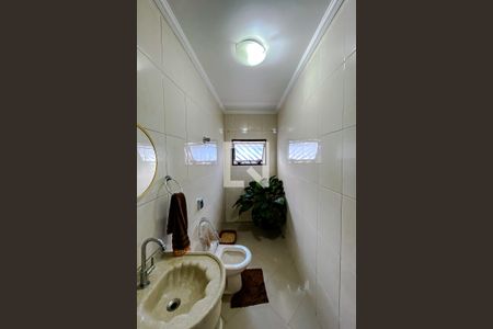 Lavabo de casa para alugar com 4 quartos, 120m² em Vila Regente Feijó, São Paulo