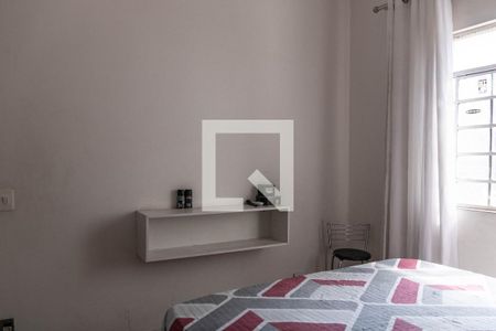 Quarto 1 de casa para alugar com 3 quartos, 263m² em João Pinheiro, Belo Horizonte