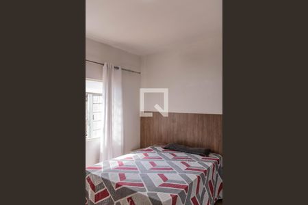 Quarto 1 de casa para alugar com 3 quartos, 263m² em João Pinheiro, Belo Horizonte