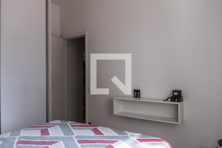 Quarto 1 de casa para alugar com 3 quartos, 263m² em João Pinheiro, Belo Horizonte