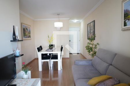 Sala de apartamento à venda com 2 quartos, 64m² em Vila Bertioga, São Paulo