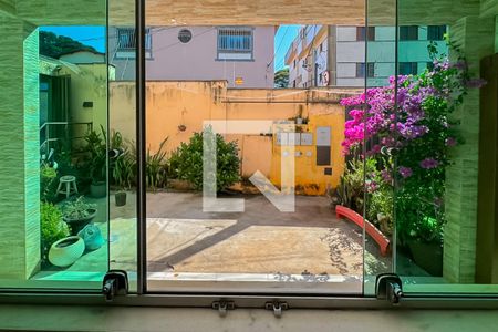 Casa para alugar com 3 quartos, 120m² em Horto Florestal, Belo Horizonte